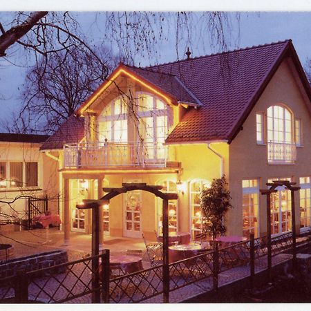Gasthaus Stobbermuehle 부코브 외부 사진